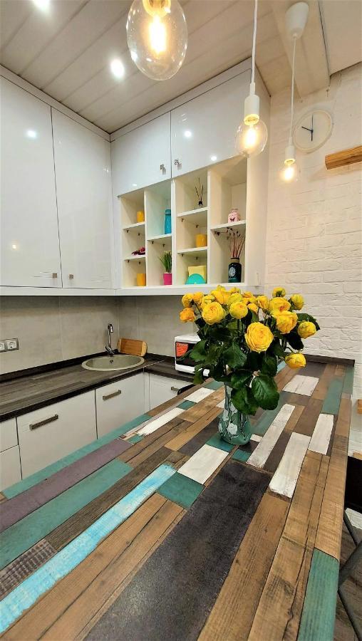 Смарт-Апартаменти На 1 Поверсі Kiev Exterior foto